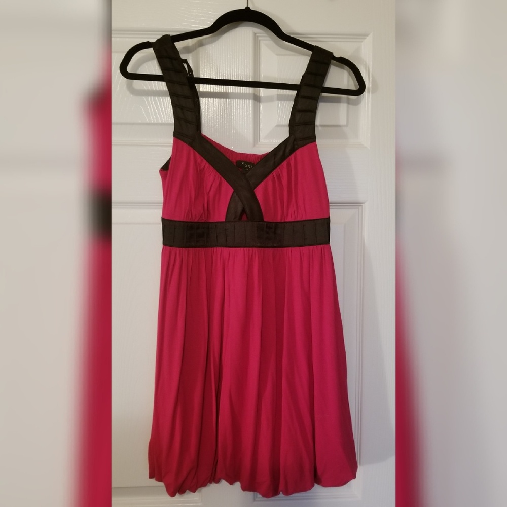 Forever 21 Fushia & Black Party Dress